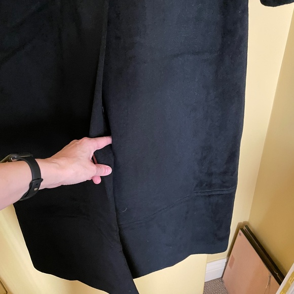 Women's WOOL coat (made in CANADA) - Picture 4 of 15